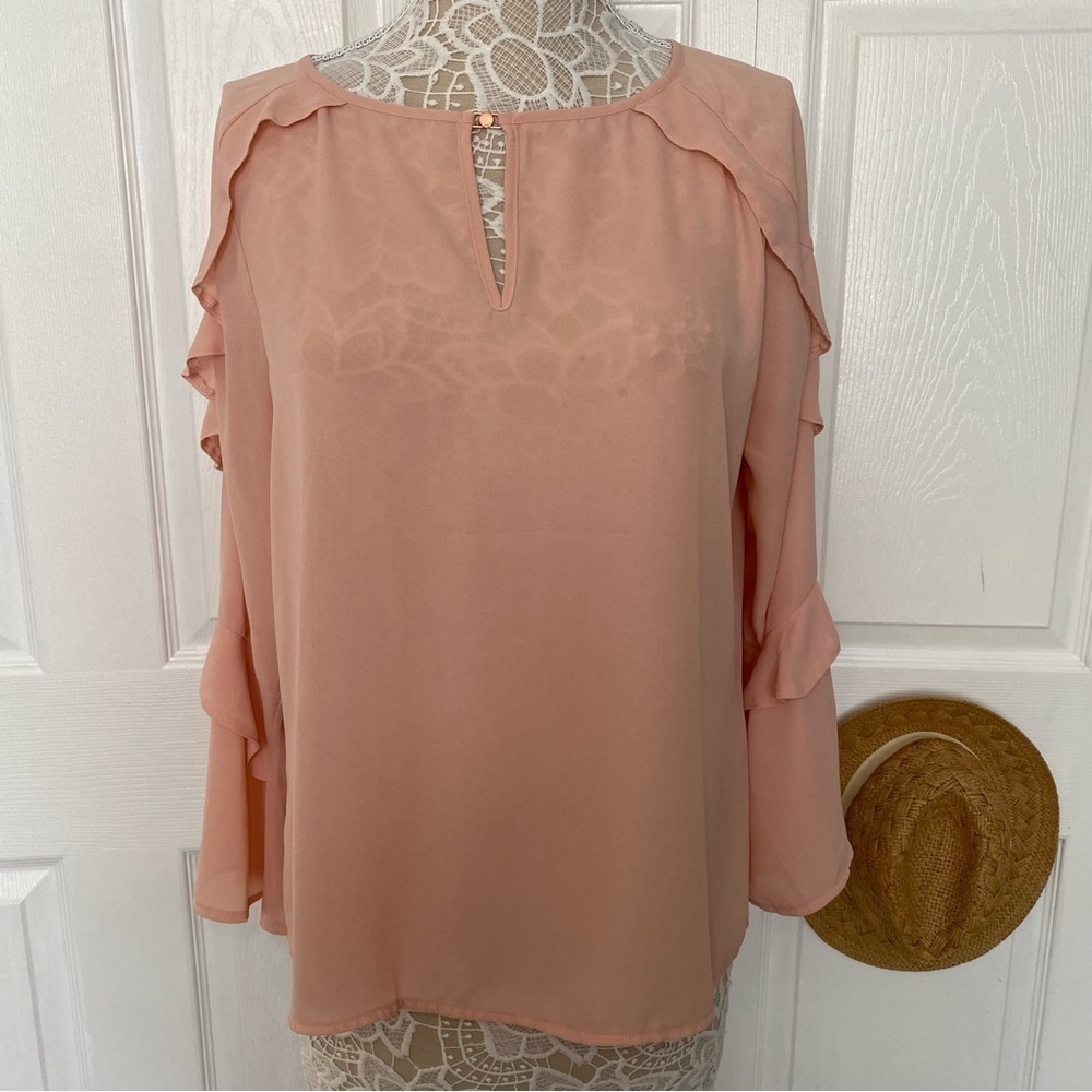 Ivanka Trump Long Sleeve pink Ruffle Top Keyhole neck Relaxed fit Medium